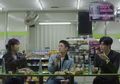Gurita Hidup, Sosis Ikan, dan 5 Hal yang Ada di Mini Market Korea. Sudah Tahu?