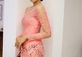 8 Inspirasi Kebaya ala Seleb Indonesia yang Cocok untuk Perpisahan Sekolah