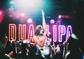 7 Tipe Orang Nyebelin yang Kita Temuin di Konser. Pernah Mengalaminya?