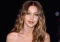 Foto-Foto Keseruan Ulang Tahun Gigi Hadid yang Ke-23! Nuansa Gold-nya Cool!