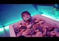 8 Benda Aneh yang Pasti Selalu Ada di MV Kpop. Kamu Menyadari?