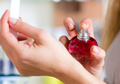 4 Body Mist Lokal dengan Aroma Natural, untuk Badan Wangi dan Segar Seharian!