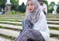 Contek 10 Style Simpel Gita Savitri Devi yang Cocok Buat Mahasiswa Baru