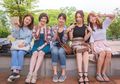 Gaya Simple ke Kampus ala Karakter Cewek di Drama Korea Age of Youth
