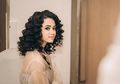Pengin Rambut Keriting Lebih Tahan Lama? Yuk Lakukan 5 Tips Ini!