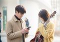 Apakah Gebetan Kamu Termasuk Orang yang Asyik ketika Chatting? Cek Berdasarkan Zodiak!