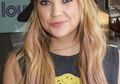 Ashley Benson: Gunakan blog Untuk Kampanye Penyelamatan Laut