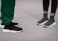 Rekomendasi 5 Sock Sneakers, Sepatu yang Lagi Ngehits di Kalangan Seleb Kpop