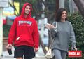 Menurut Psikolog, Ini 3 Alasan Kenapa Kita Terobsesi Sama Kisah Cinta Justin Bieber - Selena Gomez. Kamu Termasuk?