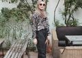 7 Mix and Match Hijab Berwarna Cokelat yang Bisa Dipakai ke Kampus