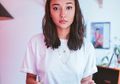 7 Langkah Makeup Natural ala Carissa Perusset Pemeran Keara di Film 'Antologi Rasa'