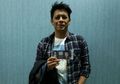 Wanita Seksi ini Pamer Kedekatan Bareng Ariel Noah, Netizen: Ada yang Nyembul!