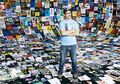 Kolektor Ini Punya Lebih Dari 1000 Kaos Band