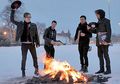Fall Out Boy Sebar Semua Lirik Lagu Album Save Rock and Roll