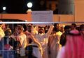 Tolak Kehadiran Kim Kadarshian, Warga Bahrain Demo Besar-Besaran