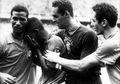 10 Pesepak bola yang Menangis di Lapangan
