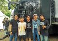 Pernah Jadi Panitia Acara, Band Indie asal Slipi Akhirnya Manggung Di Panggung Impiannya