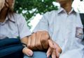 Kalo Nggak Mau Putus, Jangan Sampai 5 Pertanyaan Ini Ditanyakan ke Pacar