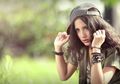 Suka Sama Cewek Cuek? Ini 5 Rahasia Dibalik Sosok Cewek Cuek