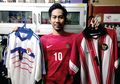 Kisah Cowok yang Koleksi Jersey Bola-nya Seharga Ratusan Juta Rupiah, Bahkan Ada yang Ditandatangani Arjen Robben!