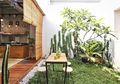 Dapur dengan Taman Alami Ini Bikin Pemiliknya Semakin Terkenal di Dunia Digital