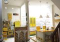 Ceria dan Cantiknya Aksen Kuning nan Mentereng di Rumah Tipe 88 Milik @rumahkuningnyasachilla