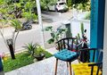 Bersantai di Teras Eclectic @nenihadiastuti nan Segar!