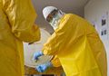 Ebola Bisa Menular Melalui Hubungan Seks Tanpa Kondom?