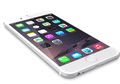 Beberapa Perusahaan Mode Harus Merancang Ulang Kantong Celana Sesuai Ukuran iPhone 6 Plus