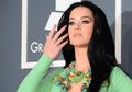Selain ‘Despacito, 5 Lagu Pop Ini Sangat Tidak Pantas untuk Dinyanyikan Bersama Anak. Simak Saja Liriknya