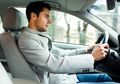 Mitos dan Fakta Kesehatan (2): Terlalu Sering Menyetir Mobil Bisa Menurunkan Kesuburan Pria?