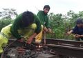 Ada Bagian Rel Rusak, Dua Petani di Malang Nekat Menghentikan Kereta Api yang Sedang Melaju Kencang