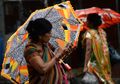 Di Desa di India Ini Wanita yang Belum Menikah Didenda Rp4,3 Juta Jika Gunakan Ponsel, Apa Alasannya?