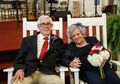Romantis! Meski 70 Tahun Terpisah Tanpa Berkomunikasi, Pasangan Lansia Ini Menikah saat Bertemu Kembali