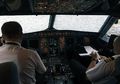 Kisah Heroik Pilot yang Berhasil Mendaratkan Pesawat dengan Selamat Meski Kaca Kokpit Pecah dan Moncong Pesawat Hancur