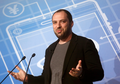 Alasan Jan Koum Begitu Melindungi Privasi Pengguna Whatsapp Ternyata Berkaitan Dengan Masa Kecilnya