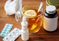 Pertanyaan Turun-temurun: Bolehkah Kita Minum Obat Sembari Minum Teh?