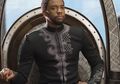 Pantas Saja Black Panther Pakai 'Baju Koko', Ternyata Begini Pakaian Asli Raja-raja di Afrika!