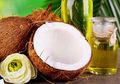 Riset di AS Bikin Heboh, Sebut Kandungan Lemak di Minyak Kelapa Lebih Buruk dari Minyak Babi