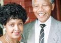 Winnie Mandela Meninggal, Ini Kisah Cinta Pertamanya dengan Nelson Mandela