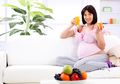 Buat Anak Cerdas Sejak Dalam Kandungan Dengan Makan Buah