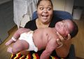 Wow! Bayi Raksasa dengan Berat 6 Kilogram ini Lahir secara Normal