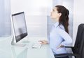 Sering Terlambat ke Kantor? Ikuti Trik Berangkat Kerja Lebih Awal Ini