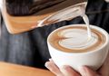 Gemar Menambahkan Pemanis Pada Secangkir Kopi? Ini Akibatnya
