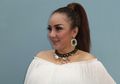 Regina Pada Farhat Abbas: Balikin Kenikmatan yang Gue Kasih, Bisa Enggak?