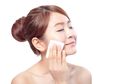 Cegah Alergi Kulit, Ini 6 Langkah Tepat Bersihkan Sisa Makeup