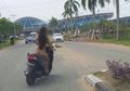 Penyebab Wanita Ini Berkendara Tanpa Busana di Bandara Akhirnya Terungkap