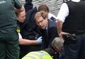 Aksi Menlu Tobias Ellwood Tolong Korban Penyerangan di London Tuai Pujian
