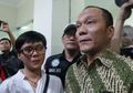 Momen Haru Iwa K Peluk Istrinya dan Menangis saat Dengar Divonis 6 Bulan Rehabilitasi