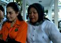 Walau Tangannya Diborgol, Ternyata Jennifer Dunn Masih Sempat-sempatnya Lakukan Hal Ini